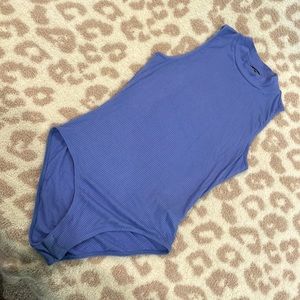 Women’s S mock neck ribbed bodysuit.